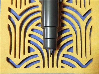 Geluiddichtingpaneel snijmachine